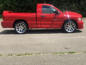 Dodge Ram SRT-10 2004 года 